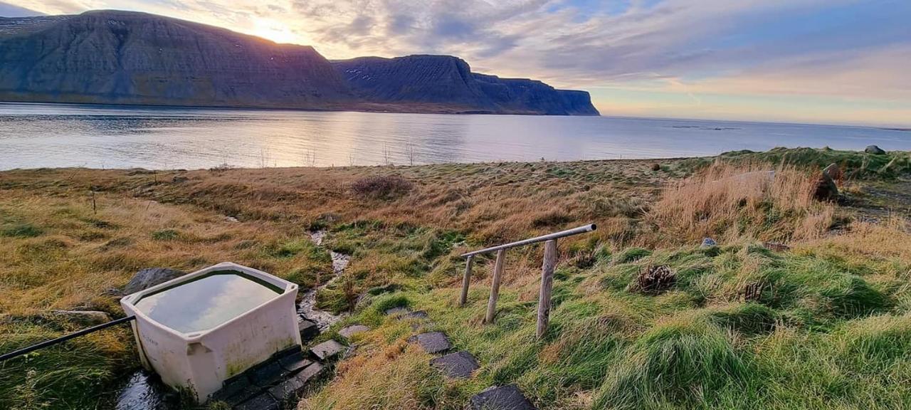 Dixon Cabin Nr. 4 / Dixon Sumarhus Nr. 4 Talknafirthi Villa Talknafjordur ภายนอก รูปภาพ